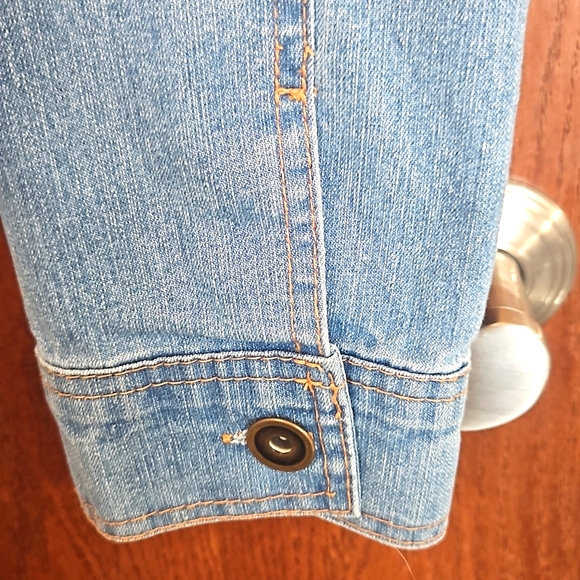 New Look Women's Strech Denim Jacket Blue Size Large - Picture 5 of 10